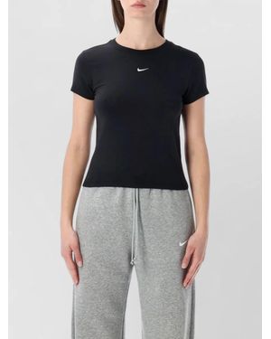 Nike Cropped Short-Sleeve T-Shirt - Black