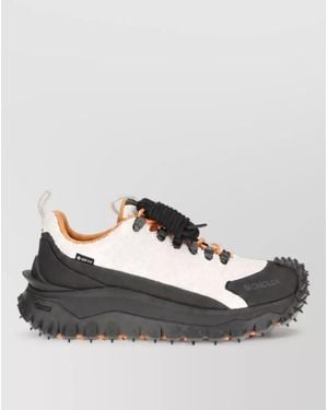 Moncler Leather Low-Top Sneakers - Gray