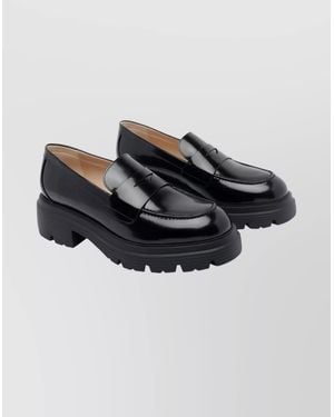 Stuart Weitzman Round Toe Chunky Sole Glossy Loafers - Multicolor