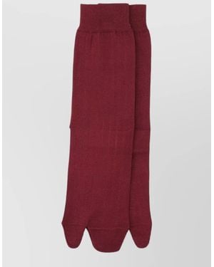 Maison Margiela Ankle Length Ribbed Socks Toe Separation - Red