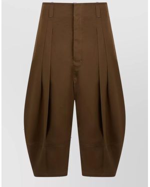 Lemaire High-Rise Pleated 3/4 Cotton Tailored Shorts - Brown