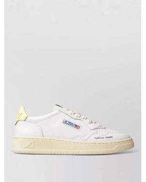 Autry Medalist Low Top Trainers Everyday - Natural