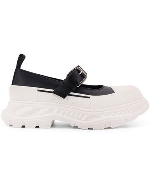 McQueen Loafers and moccasins for Women | Online Sale up to