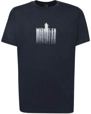 Moncler Short sleeve t-shirts for Men | Online Sale up to 47 Moncler Short sleeve t-shirts for Men | Online Sale up to 47