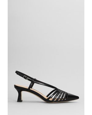 Julie Dee Pumps - Black