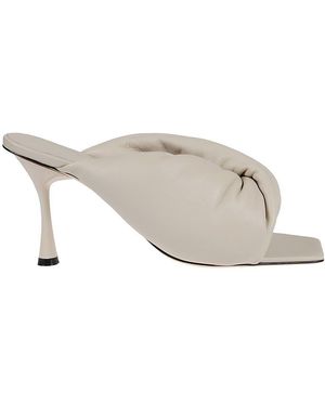 STUDIO AMELIA Mules - White