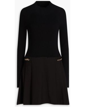 10 Crosby Derek Lam Plissiertes minikleid aus rippstrick mit twill-einsatz - Schwarz
