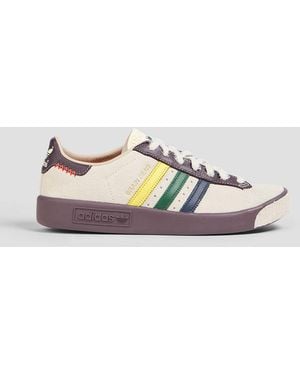 adidas x Brain Dead Forest Hills Suede Trainers - White