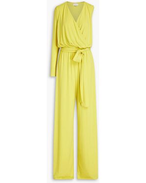 Halston Felix jumpsuit aus jersey mit raffung und wickeleffekt - Gelb