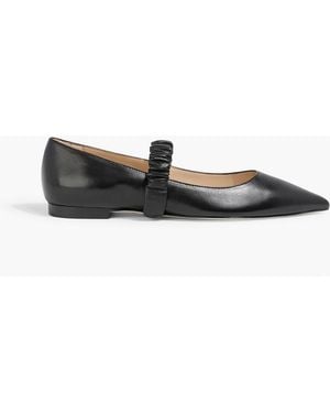 Stuart Weitzman Flache schuhe "maxine" aus leder mit spitzer kappe - Schwarz