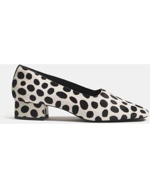 Reformation Inez Pump 5 - White