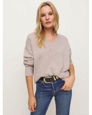 Reformation Relaxed Cashmere V-Neck Jumper - White