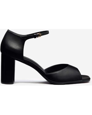 Reformation Gwendolyn Heeled Sandal - Black