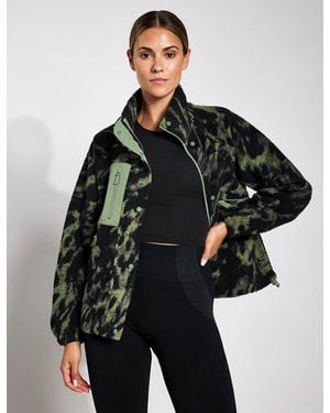 GOODMOVE Borg Printed Fleece Cropped Jacket - Black
