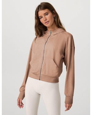 Vuori Women's Halo Modern Pullover Hoodie - Natural