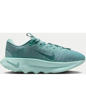 Nike Women's Motiva Shoes - Green