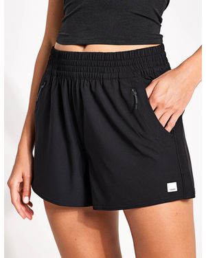 Vuori Women's Dash Short 2.0 - Black