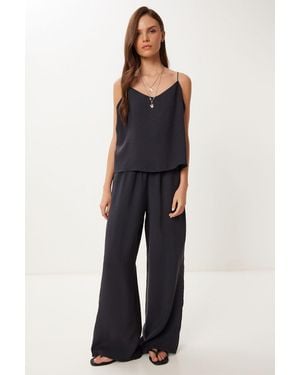 Happiness İstanbul V-Neck Sleeveless Two-Piece Coord Set With Wide Leg Trousers - Blue