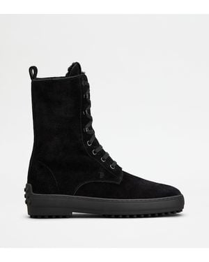 Tod's Winter Gommino Ankle Boots - Black