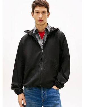 Tommy Hilfiger Signature Back Logo Water Repellent Relaxed Windbreaker - Black