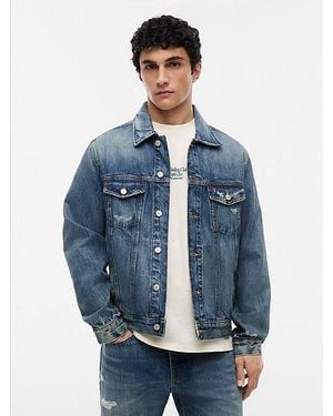 Tommy Hilfiger Ryan Distressed Denim Trucker Jacket - Blue