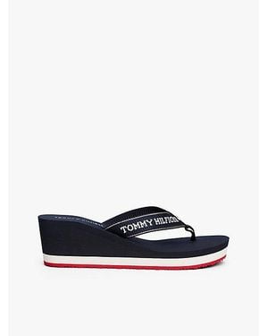 Tommy Hilfiger Teenslipper Met Sleehak En Geëmailleerde Vlag - Wit
