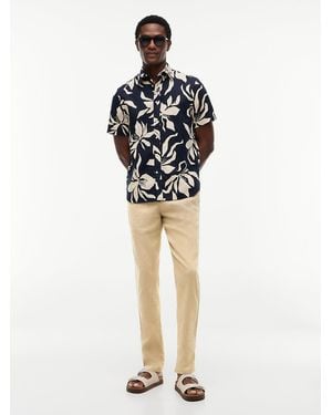 Tommy Hilfiger Harlem Tapered Leg Linen Blend Chinos - Natural