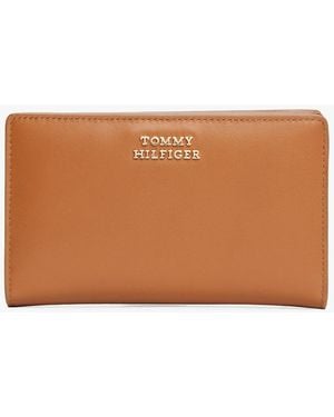 Tommy Hilfiger Portefeuille En Cuir À Logo En Métal - Marron