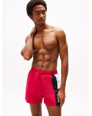 Tommy Hilfiger Hilfiger Flag Mittellange Slim Fit Badeshorts - Rot