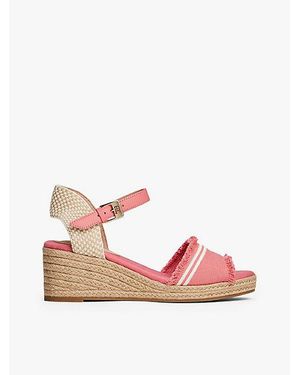 Tommy Hilfiger Canvas-Sandale Mit Keilabsatz Und Fransen - Pink