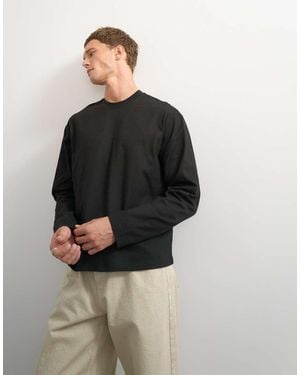TOPMAN Relaxed Fit Crop Long Sleeve T-Shirt - Black