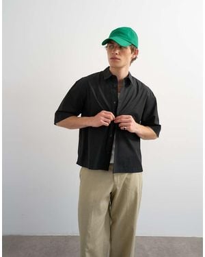 TOPMAN Relaxed Fit Crop Poplin Short Sleeve Shirt - Black