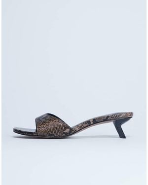 TOPSHOP Ivee Kitten Heel Mule - White