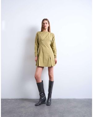 TOPSHOP Structured Flippy Hem Mini Dress - White