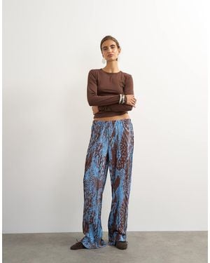TOPSHOP Abstract Plisse Wide Leg Trouser - Blue