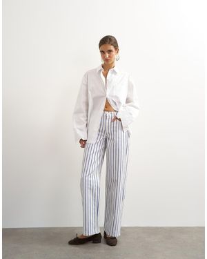 TOPSHOP Cinch Low Rise Relaxed Jean - White