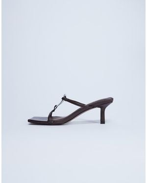 TOPSHOP Alice Hardware Square Toe Heeled Mule - White