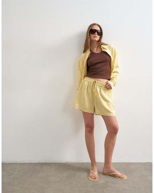 TOPSHOP Linen Blend A-line Shorts - Natural