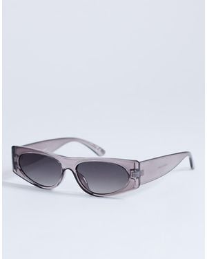 TOPSHOP Mykonos Cat Eye Sunglasses - White