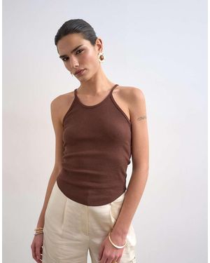 TOPSHOP Spaghetti Strap Curved Hem Ribbed Tank Top - Brown