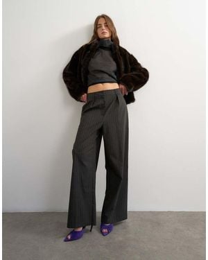 TOPSHOP Co Ord Stripe Double Pleat Tab Trouser - Black