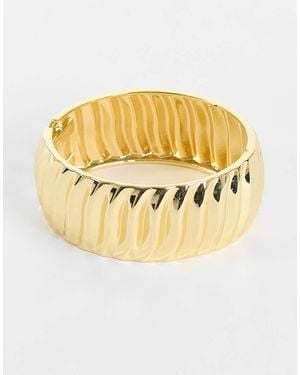 TOPSHOP Blossom Chunky Bangle - Metallic