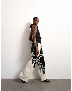 TOPSHOP Linen Floral Placement Wide Leg Trouser - White