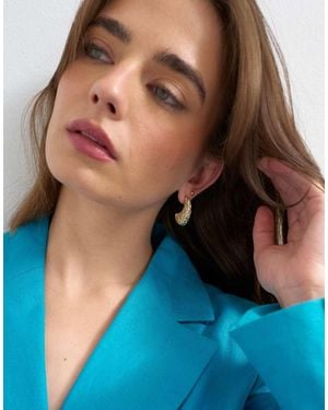 TOPSHOP Camille Textured Stud Earring - Metallic