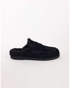 TOPSHOP Addie Real Suede Mule Loafer With Shearling - Black