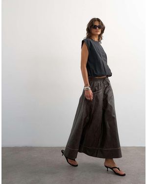 TOPSHOP High Shine Leather Look Maxii Skirt With Side Pockets - Black