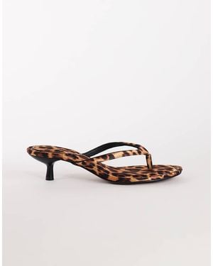 TOPSHOP Axel Toe Thong Mid Heel Sandal - Multicolour