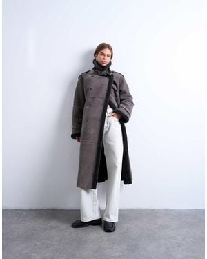 TOPSHOP Longline Funnel Aviator Shearling - White