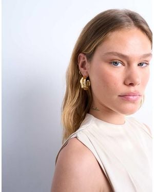 TOPSHOP Emily Chunky Hoop Earring - Metallic