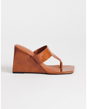 TOPSHOP Archer Toe Thong Wedge Heel - Brown